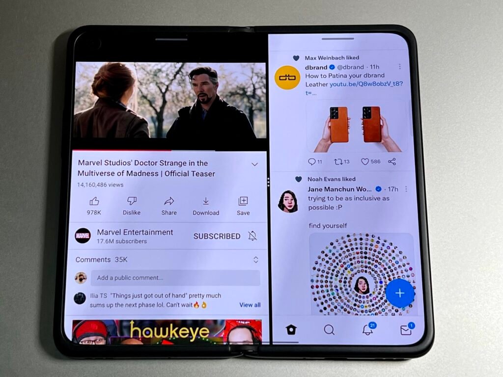 YouTube video playing on the Oppo's first ever foldable phone YouTube video playing on the Oppo's first ever foldable phone