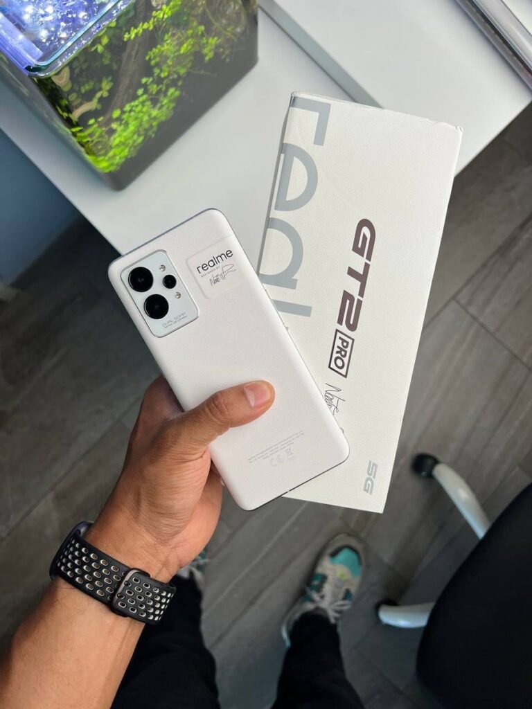 Realme GT2 Pro International unit with box packaging Realme GT2 Pro International unit with box packaging