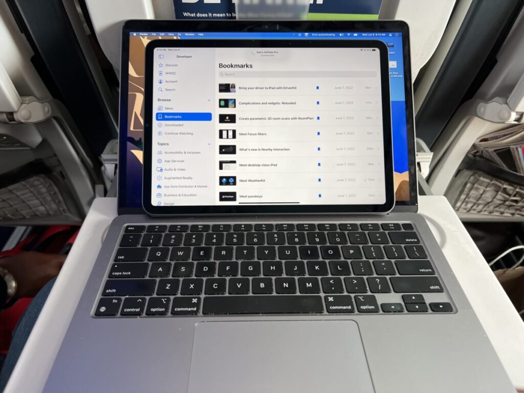 Upcoming Apple MacBook and iPad Pro models with OLED displays