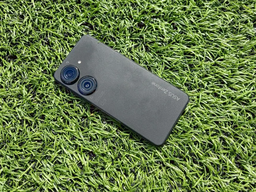 Asus ZenFone 9 aka Asus 9Z with Snapdragon 8+ Gen 1 launched: first look 13 Asus ZenFone 9 features two huge camera lenses along with Asus ZenFone banding on the bottom right, succeeds ZenFone 8 smartphone