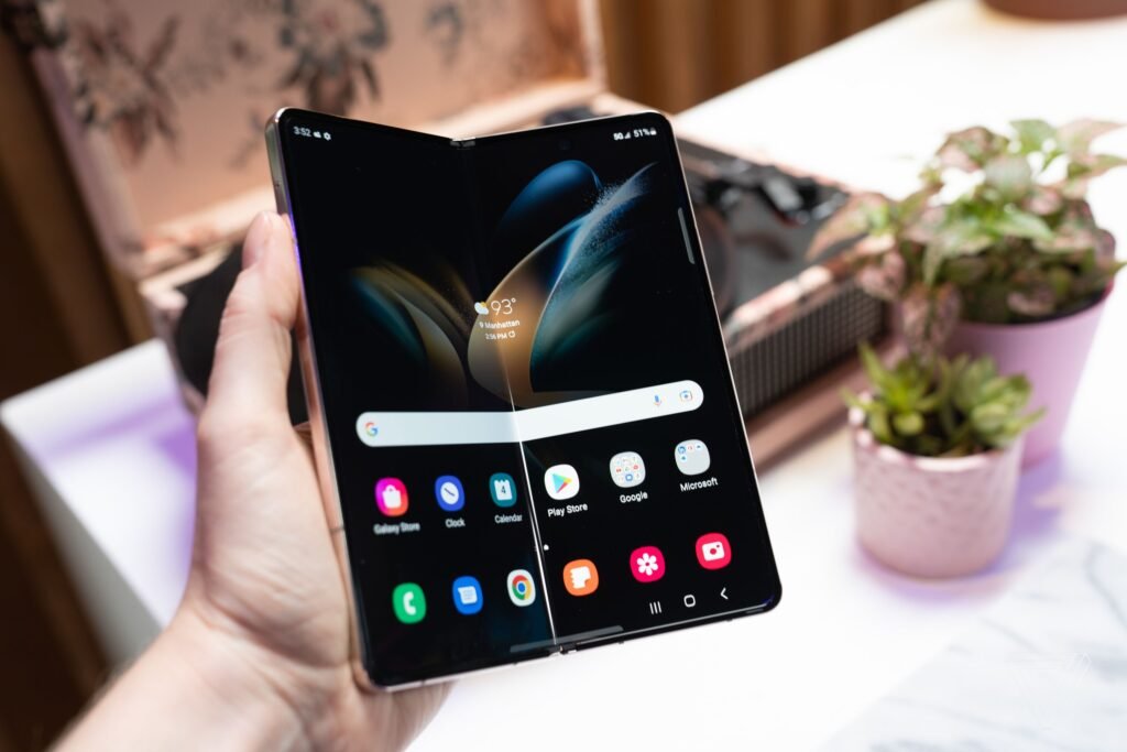 Samsung Galaxy Fold 4 with 7.6inch AMOLED Flex display