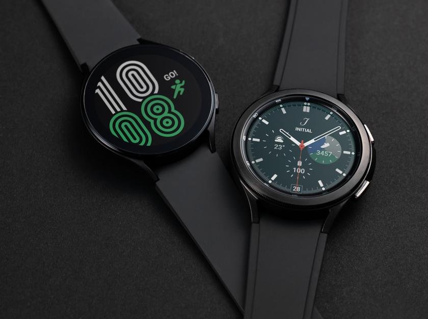 Galaxy Watch 4 Classic 42mm Bluetooth version worth Rs 31999 is available at Rs 2999 for the customers pre-booking Samsung Galaxy Z Flip4, launched alongside the Samsung Galaxy Z Fold 4 smartphone