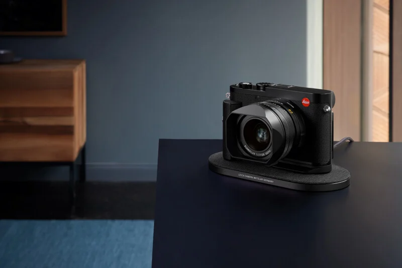 With the launch of Q3, Leica will compete against the likes of Sony a7R IV and V