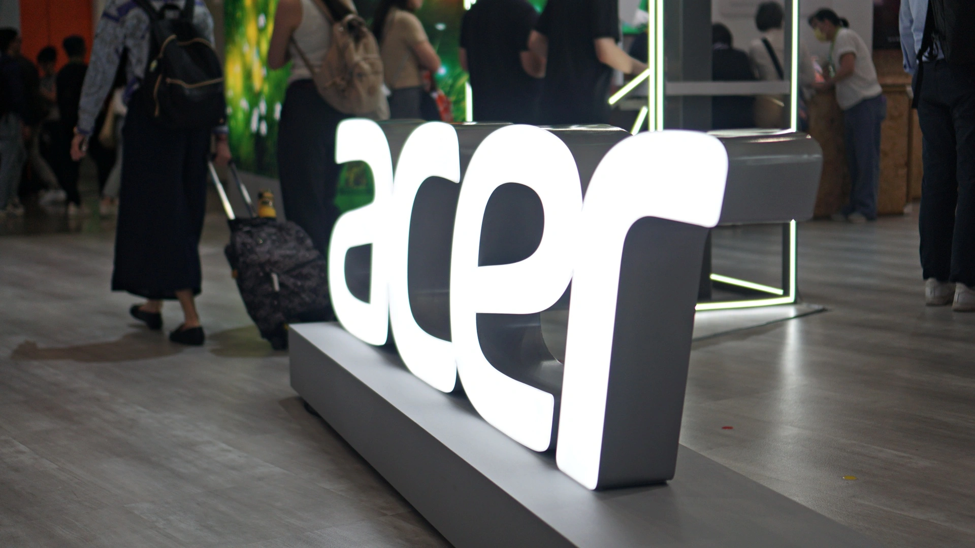 Acer unveils AI-powered laptops, Smart monitors and other e-mobility devices