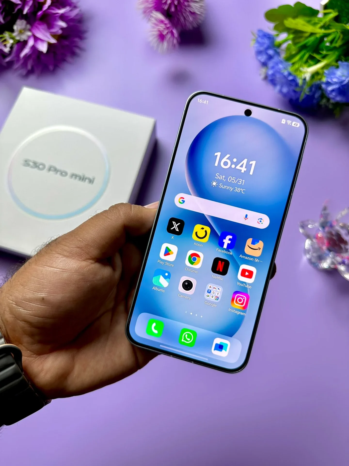 Samsung Galaxy A55 vs Vivo V30 Pro