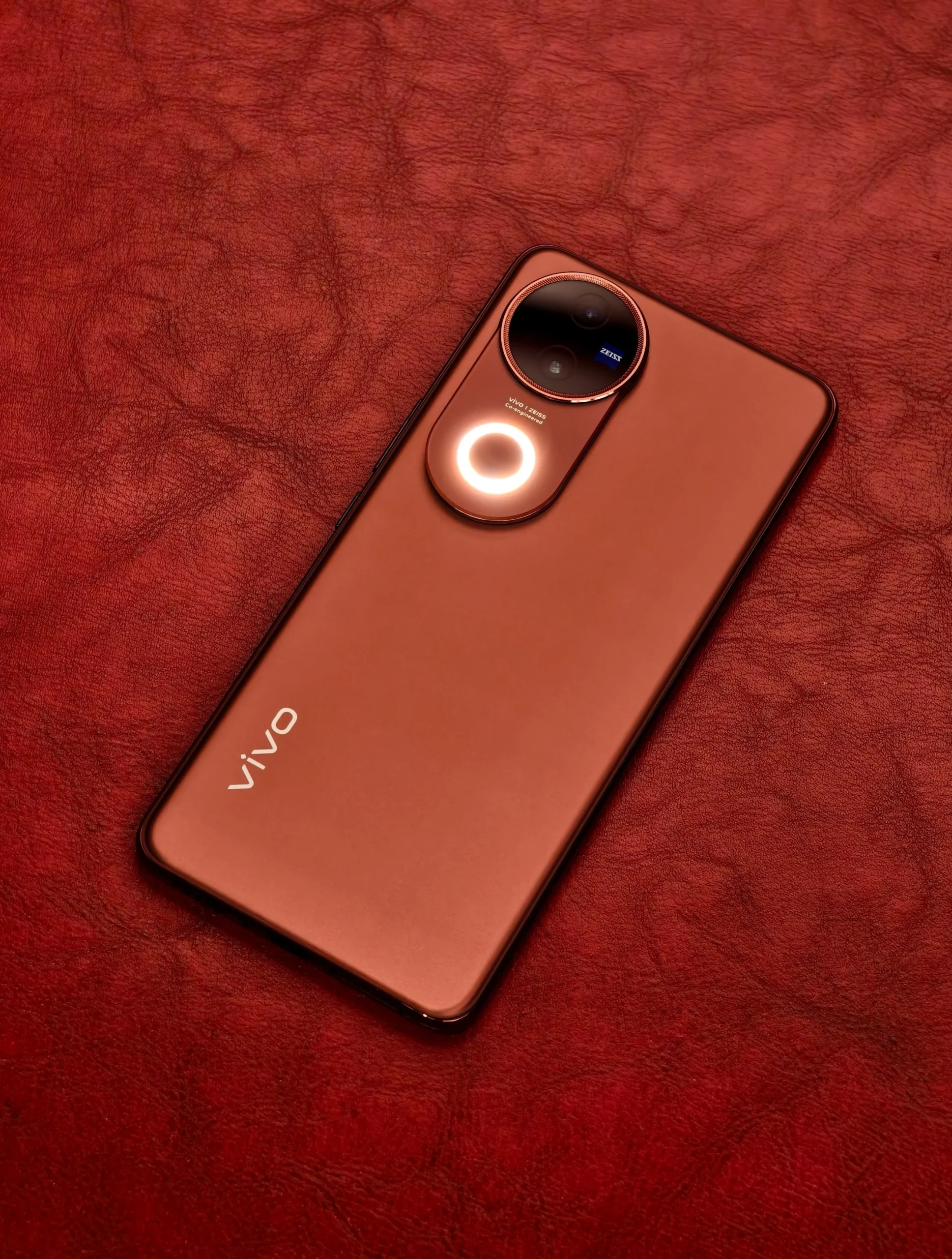 Gmj5tBraEAM5g4_ Vivo V50 without the upgraded hardware and missing AI features